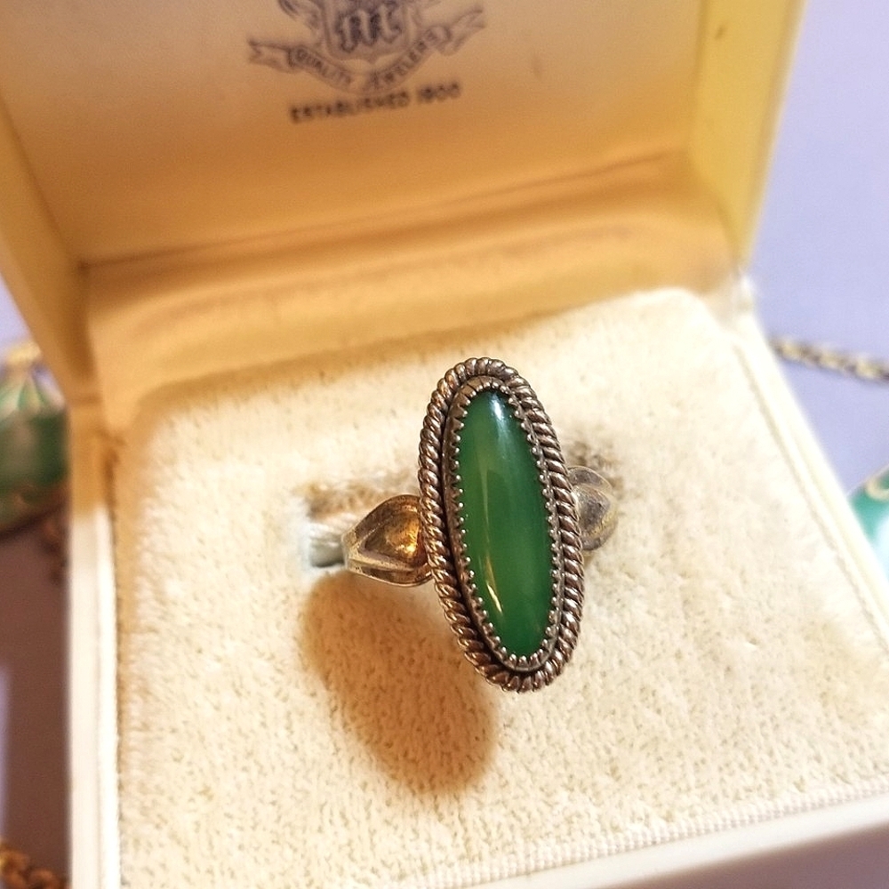 1930s Antique Pacific Jewelry Company Jade Ring
